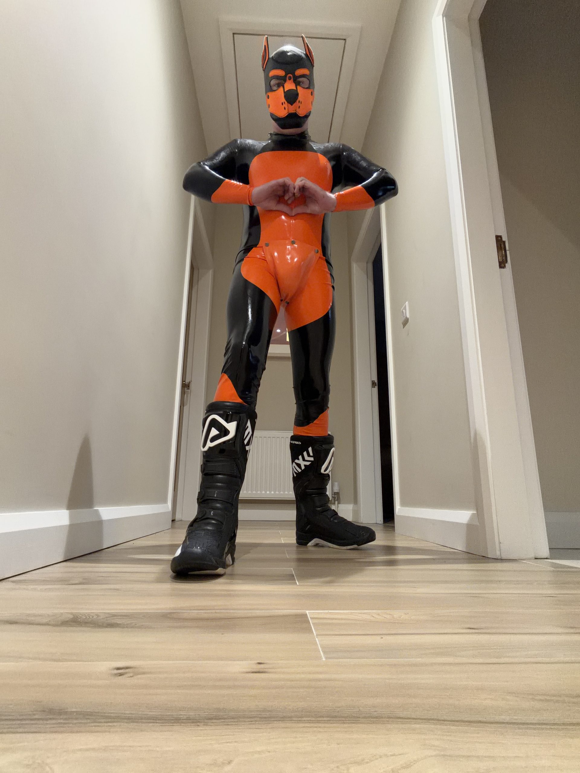 Abyss Pup Latex Catsuit - Image 22