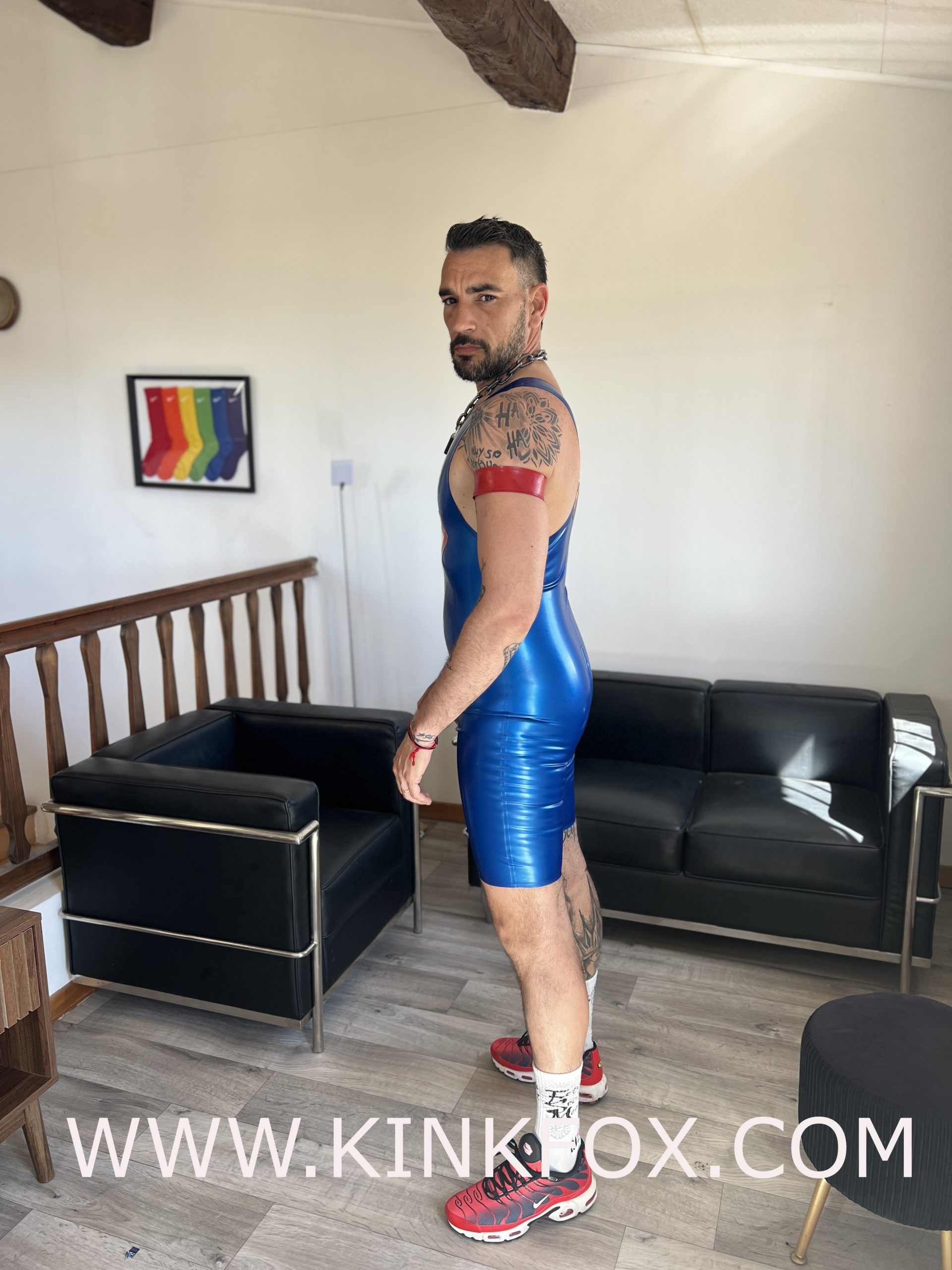 Latex Superman Kink Singlet - Image 3