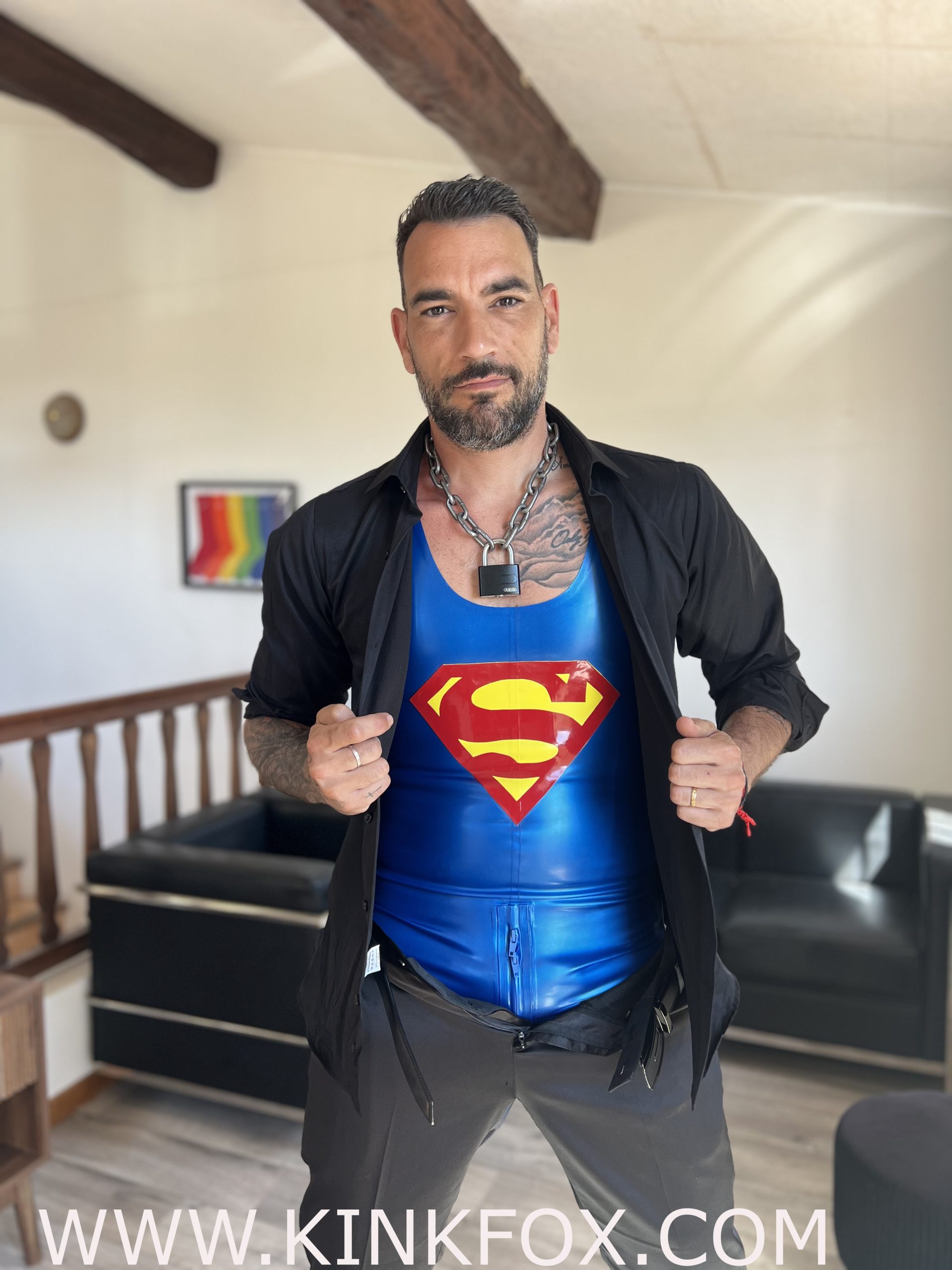 Latex Superman Kink Singlet - Image 6